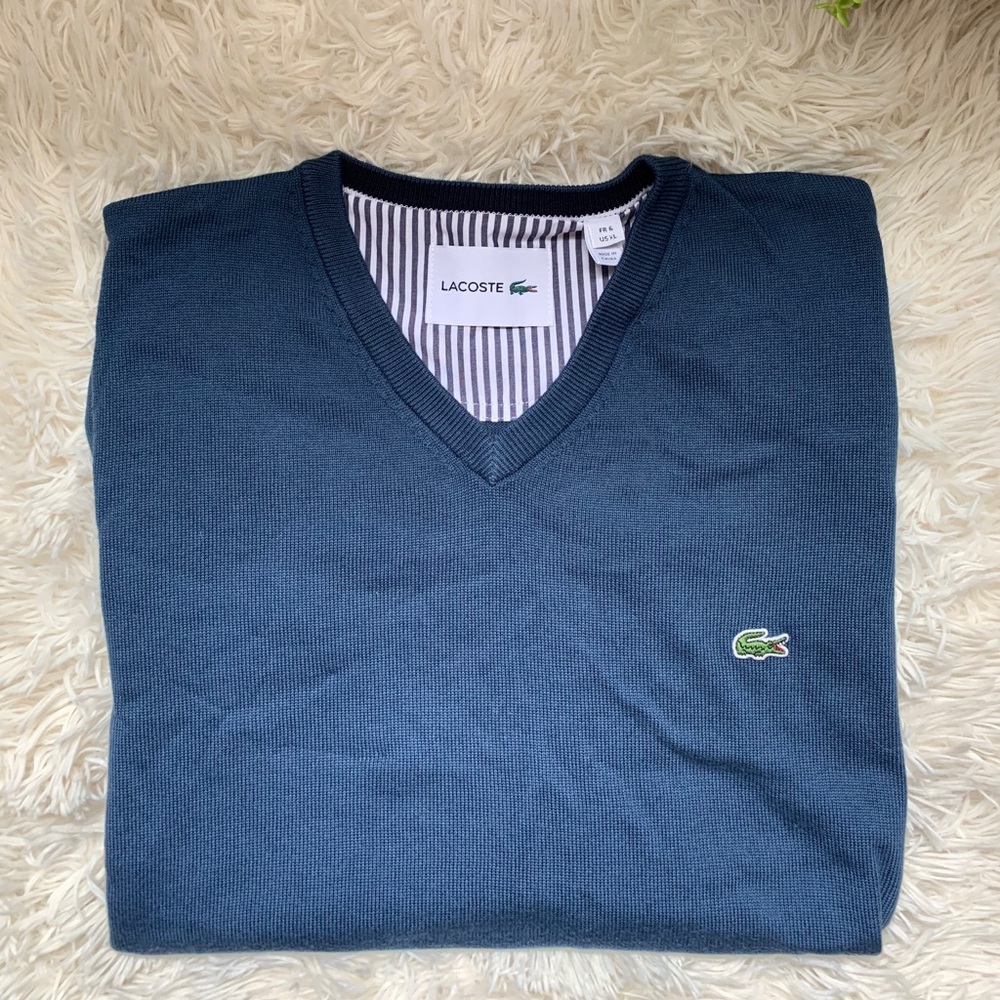 Men’s Lacoste V-Neck Sweater XL